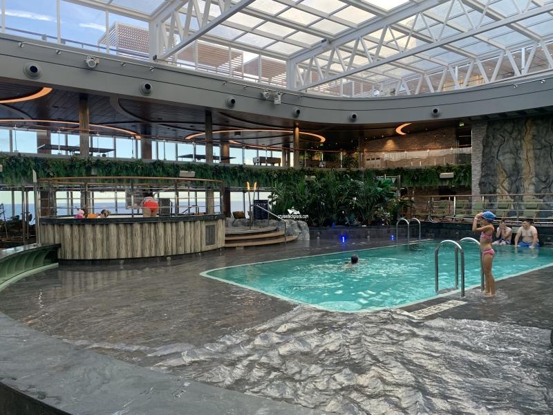 MSC Seashore Jungle Bar and Pool Pictures