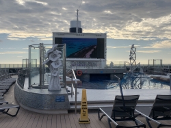 MSC Seashore Long Island Pool picture