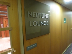 Zuiderdam Neptune Lounge picture