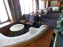 Explorers Lounge picture