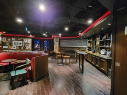 Norwegian Getaway Syd Normans Pour House picture
