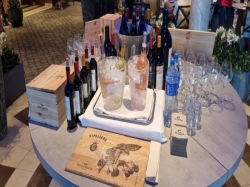 Bella Bar picture Bella Bar picture