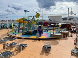 Liberty of the Seas Splash Away Bay picture