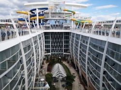 Symphony of the Seas Central Park picture
