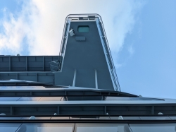 Valiant Lady Promenade picture