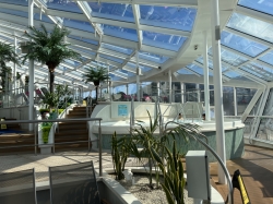 Quantum of the Seas Solarium picture