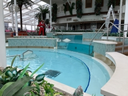 Quantum of the Seas Solarium picture