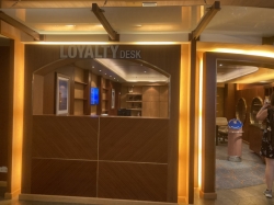 Allure of the Seas Loyalty Desk picture