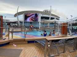 Liberty of the Seas Main Pool picture Uploaded in 2023 Photo courtesy of Steve Millay. Liberty of the Seas Main Pool picture