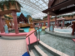 Jewel of the Seas Solarium picture