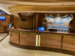 Regal Princess Passenger Services picture