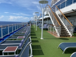 Regal Princess Sun Deck picture