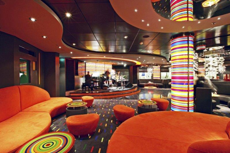 MSC Fantasia Manhattan Bar Pictures