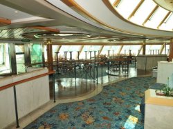 Sun Princess II Horizon Court picture