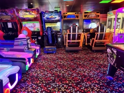 Symphony of the Seas Video Arcade picture