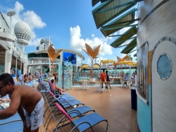 Freedom of the Seas Pool picture Uploaded in 2023 Photo courtesy of Elizabeth Foss. Freedom of the Seas Pool picture