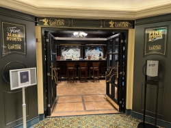 Queen Elizabeth The Golden Lion picture