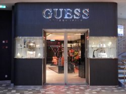 Allure of the Seas Royal Promenade picture