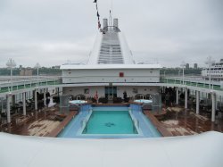 Silver Whisper Pool picture