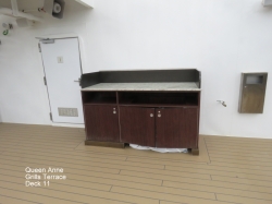Queen Anne Grills Terrace picture