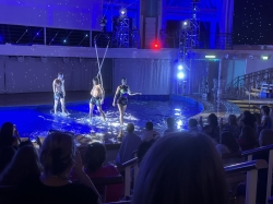 Utopia of the Seas Aqua Theater picture