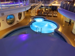 Disney Fantasy Quiet Cove Pool picture