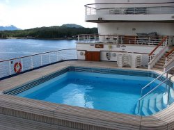 Star Princess II Terrace Pool picture