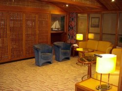 Neptune Lounge picture