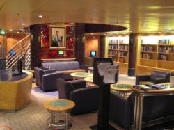 Voyager of the Seas Library picture