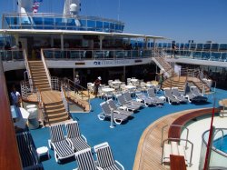 Coral Princess Lido Pool picture