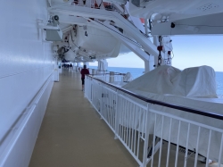 Norwegian Jade Promenade picture