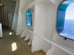 Norwegian Jade Promenade picture