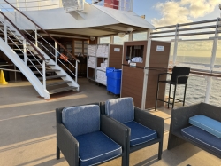 Queen Elizabeth Lido Pool picture