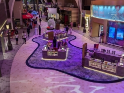 Utopia of the Seas Royal Promenade and Shops picture