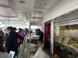 Norwegian Jewel Pit Stop picture