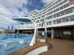 Carnival Jubilee Patio Pool picture