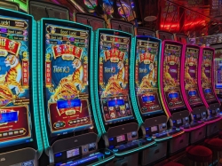 Enchantment of the Seas Casino Royale picture