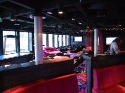 Entourage Teen Lounge picture