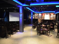 Norwegian Breakaway Headliners Comedy Club picture