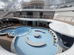 Disney Dream Quiet Cove Pool picture Uploaded in 2024 Photo courtesy of Lily Schneidewind. Disney Dream Quiet Cove Pool picture