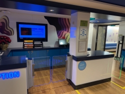 Norwegian Escape Splash Academy picture