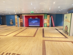 Disney Magic Oceaneer Club picture Uploaded in 2025 Photo courtesy of Scott Weinfeld. Disney Magic Oceaneer Club picture
