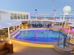 Disney Magic Quiet Cove Pool picture