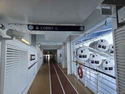 Symphony of the Seas Running Track picture