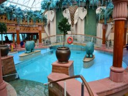 Brilliance of the Seas Solarium picture