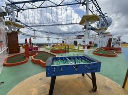 Carnival Breeze Sports Square picture