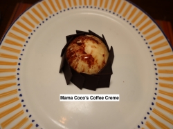 Disney Treasure Plaza de Coco picture