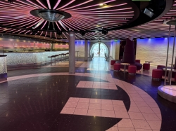 Carnival Breeze Liquid Nightclub picture