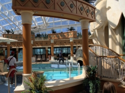 Radiance of the Seas Solarium picture