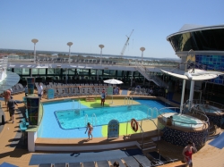 Radiance of the Seas Pool picture